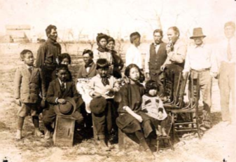 Yamato Colony Families gather the Miyahara farm in 1916 - Livingston
